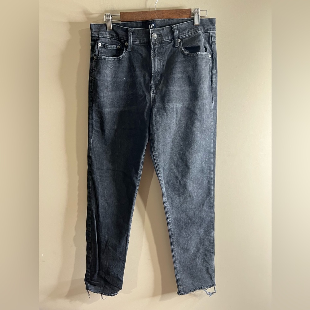 Gap jeans black size 10/30 tall raw hem